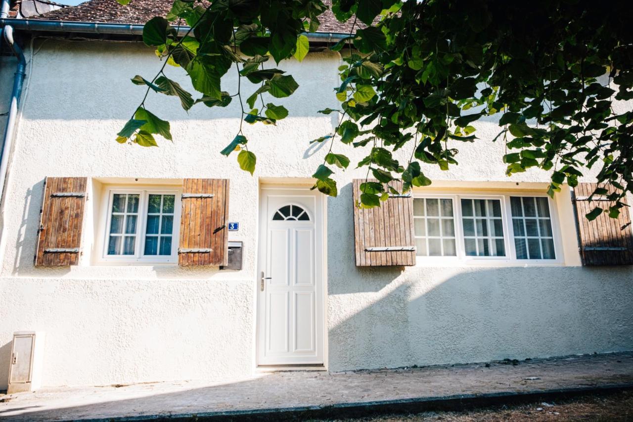 Loveroom Du Perche : Maison Avec Balneo Moulins-la-Marche Exterior foto